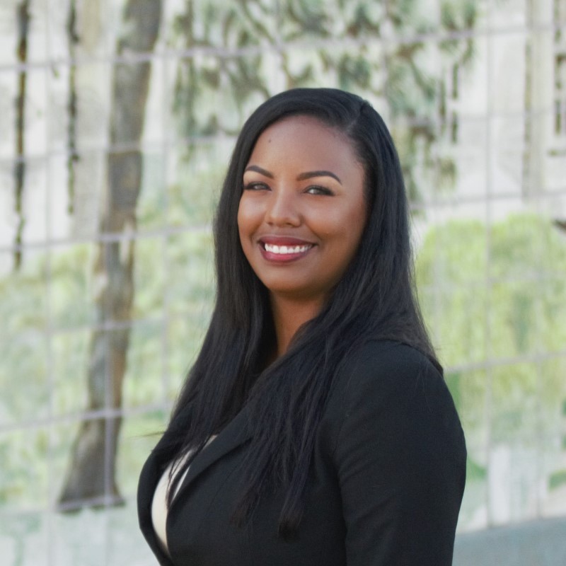 12 13 2022 aigner kolom.jpg.jpg 1769713527